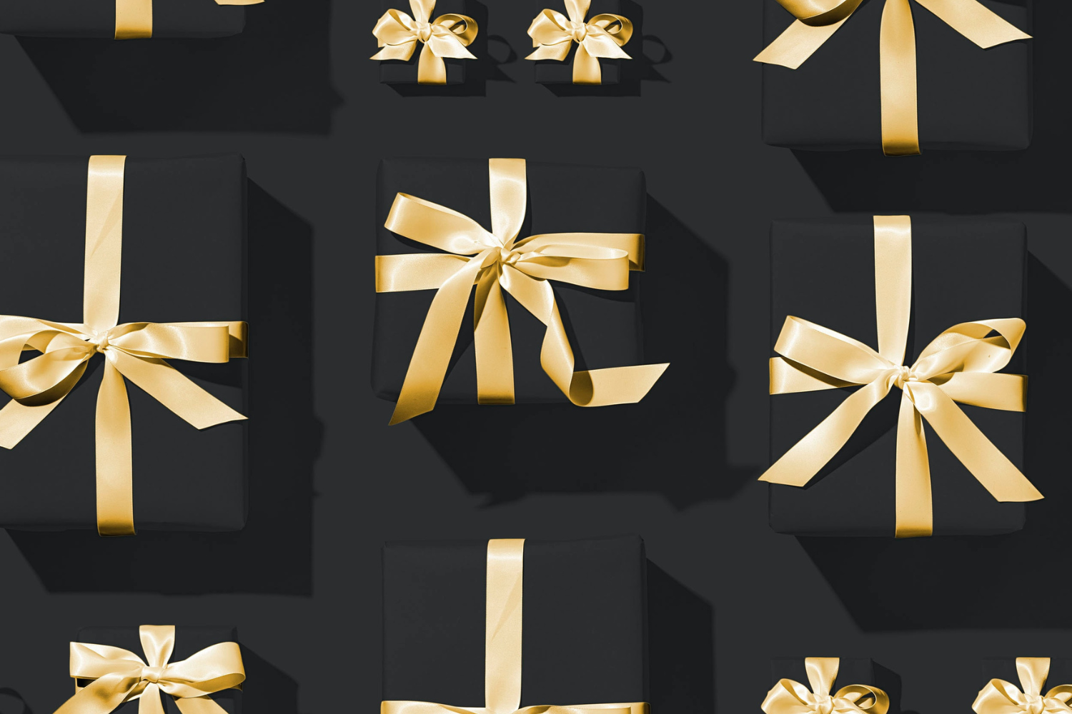 8 GIFTS TO DELIGHT ANYONE AND EVERYONE ON YOUR LIST