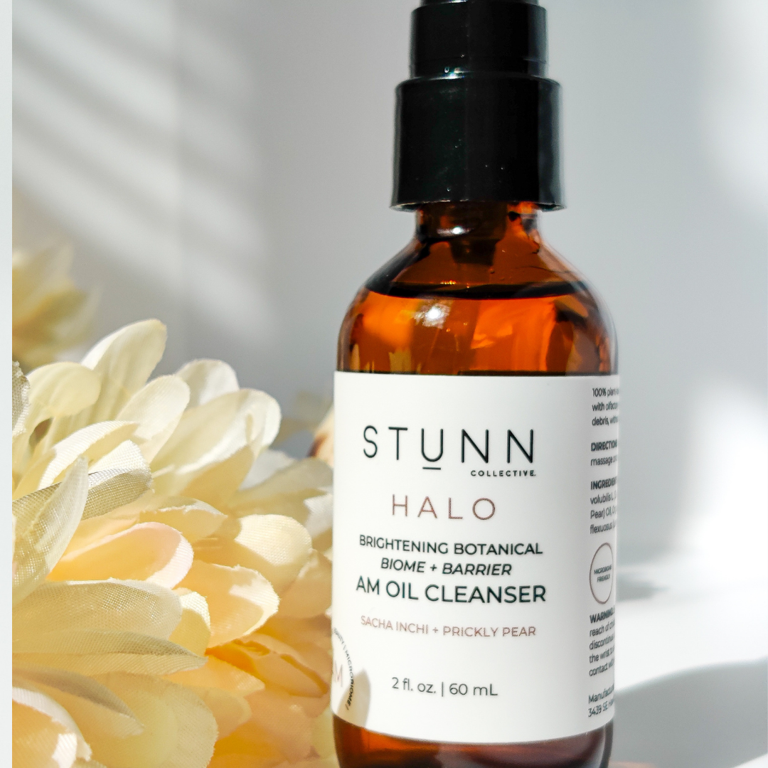 Halo Brightening Oil Cleanser - Purify and Nourish Your Skin